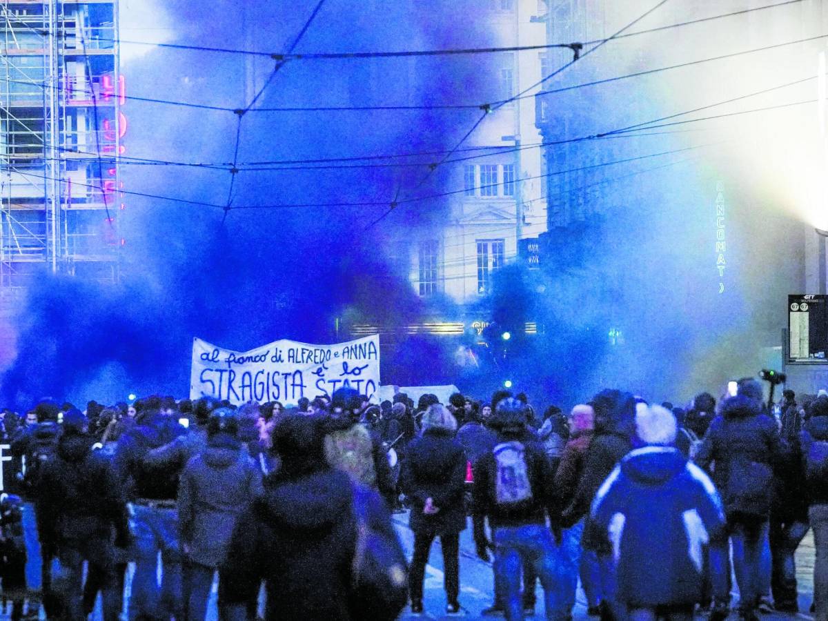 il tribunale grazia gli amici di cospito da Ilgiornale.it il tribunale grazia gli amici di cospito