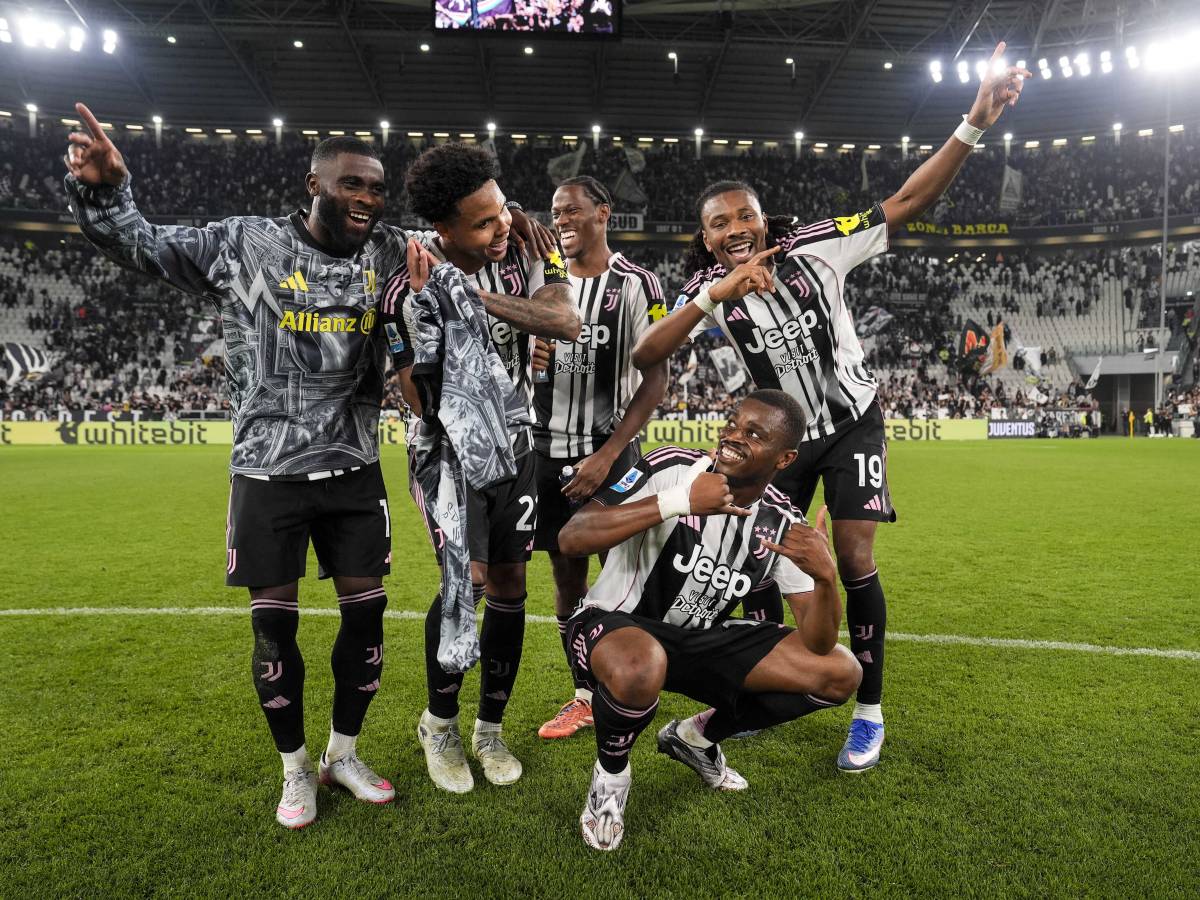 la juventus non sbaglia batte 2 0 il bologna e si porta a 3 da napoli e milan da Ilgiornale.it la juventus non sbaglia batte 2 0 il bologna e si porta a 3 da napoli e milan
