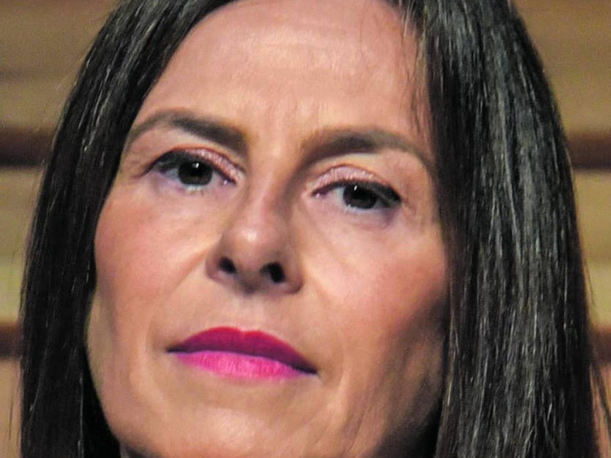 terna di foggia pretende il bonus ma ora rischia la presidenza di eni da Ilgiornale.it terna di foggia pretende il bonus ma ora rischia la presidenza di eni