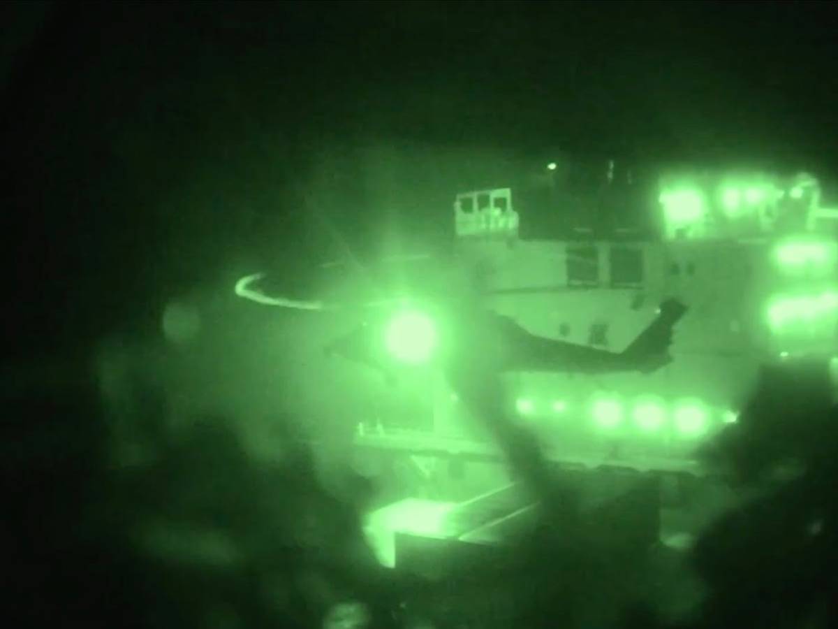 l avvertimento poi la raffica e i marines cosi gli usa hanno intercettato la nave iraniana da Ilgiornale.it l avvertimento poi la raffica e i marines cosi gli usa hanno intercettato la nave iraniana