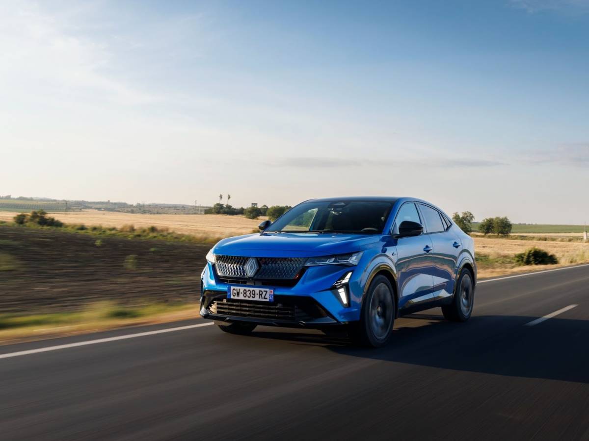 renault rafale e tech suv coup233 full hybrid che punta su efficienza e piacere di guida da Ilgiornale.it renault rafale e tech suv coup233 full hybrid che punta su efficienza e piacere di guida