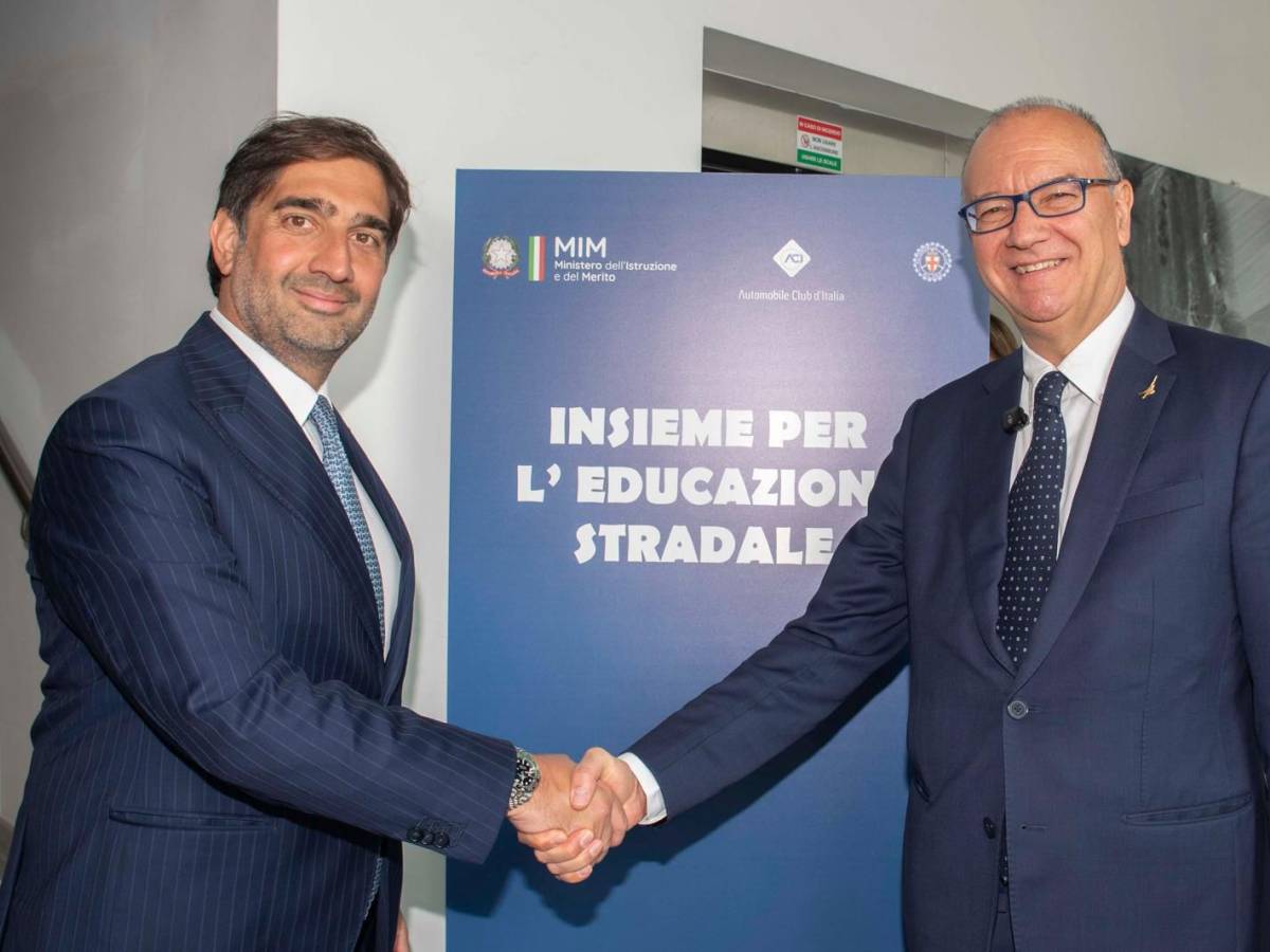 aci e mim insieme per la sicurezza stradale 650 studenti coinvolti il videomessaggio di kimi antonelli da Ilgiornale.it aci e mim insieme per la sicurezza stradale 650 studenti coinvolti il videomessaggio di kimi antonelli