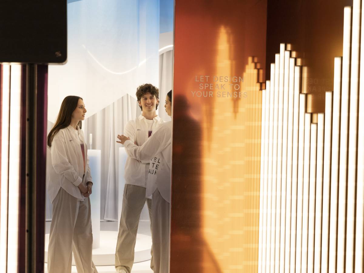 ploom presenta feel the aura alla milano design week 2026 un viaggio sensoriale dove il design incontra i sensi da Ilgiornale.it ploom presenta feel the aura alla milano design week 2026 un viaggio sensoriale dove il design incontra i sensi