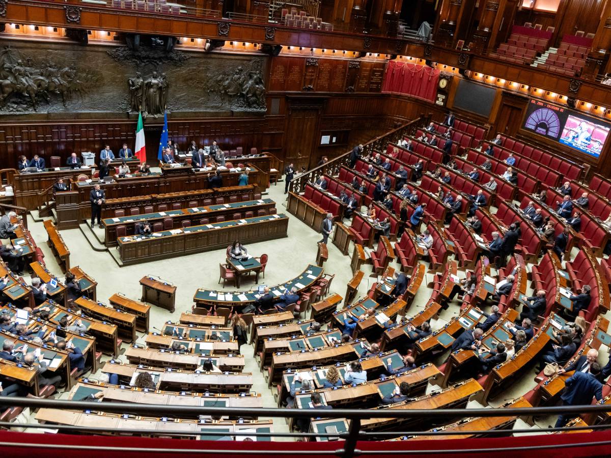 dl sicurezza le opposizioni scatena il caos meloni nessun pasticcio salvini rilievi del colle non mi stupisco pi249 di nulla da Ilgiornale.it dl sicurezza le opposizioni scatena il caos meloni nessun pasticcio salvini rilievi del colle non mi stupisco pi249 di nulla