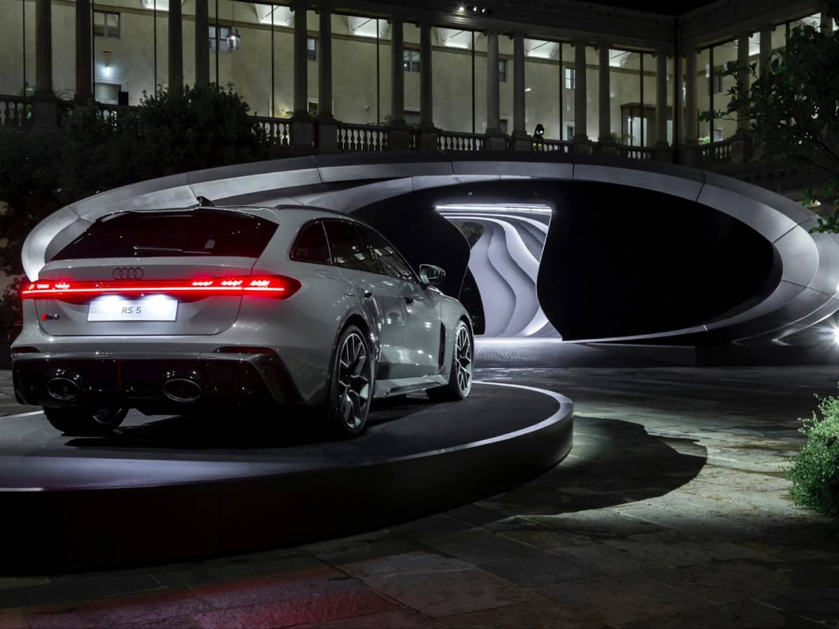 audi al fuorisalone la performance nasce dal tempo a milano il racconto di una velocit224 che si costruisce da Ilgiornale.it audi al fuorisalone la performance nasce dal tempo a milano il racconto di una velocit224 che si costruisce