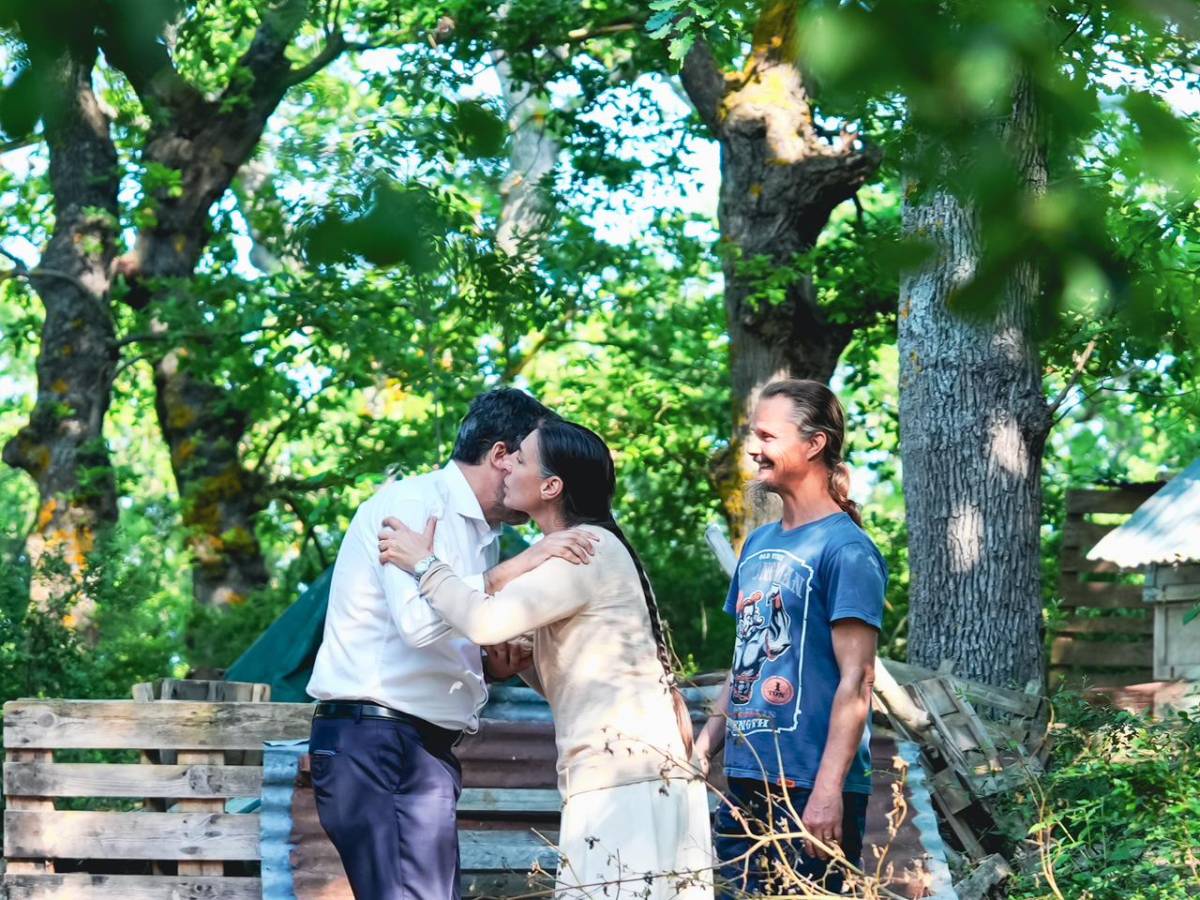 salvini incontra la famiglia nel bosco per i bimbi pi249 socialit224 qui che a roma e milano da Ilgiornale.it salvini incontra la famiglia nel bosco per i bimbi pi249 socialit224 qui che a roma e milano