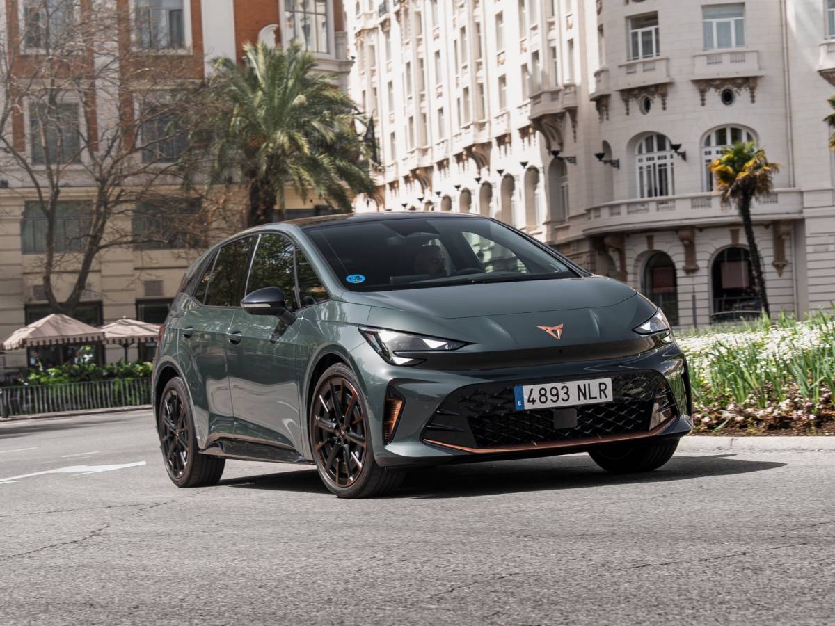 cupra born l8217elettrica compatta che a madrid mostra un carattere tutto nuovo da Ilgiornale.it cupra born l8217elettrica compatta che a madrid mostra un carattere tutto nuovo