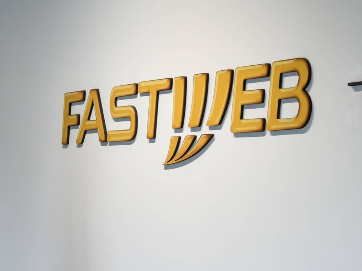inwit fastweb scontro da 100 milioni da Ilgiornale.it inwit fastweb scontro da 100 milioni