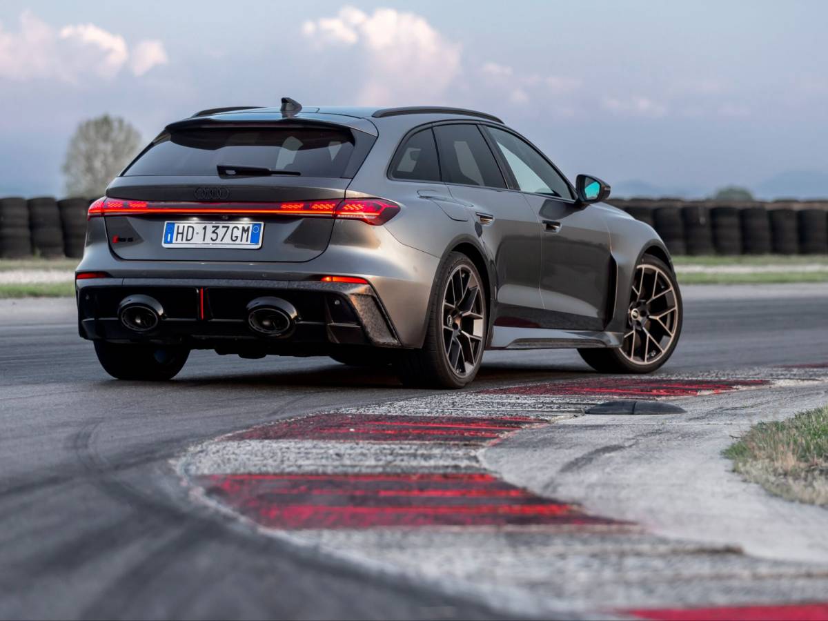 audi rs5 avant v6 ibrida con 639 cv da togliere il fiato da Ilgiornale.it audi rs5 avant v6 ibrida con 639 cv da togliere il fiato