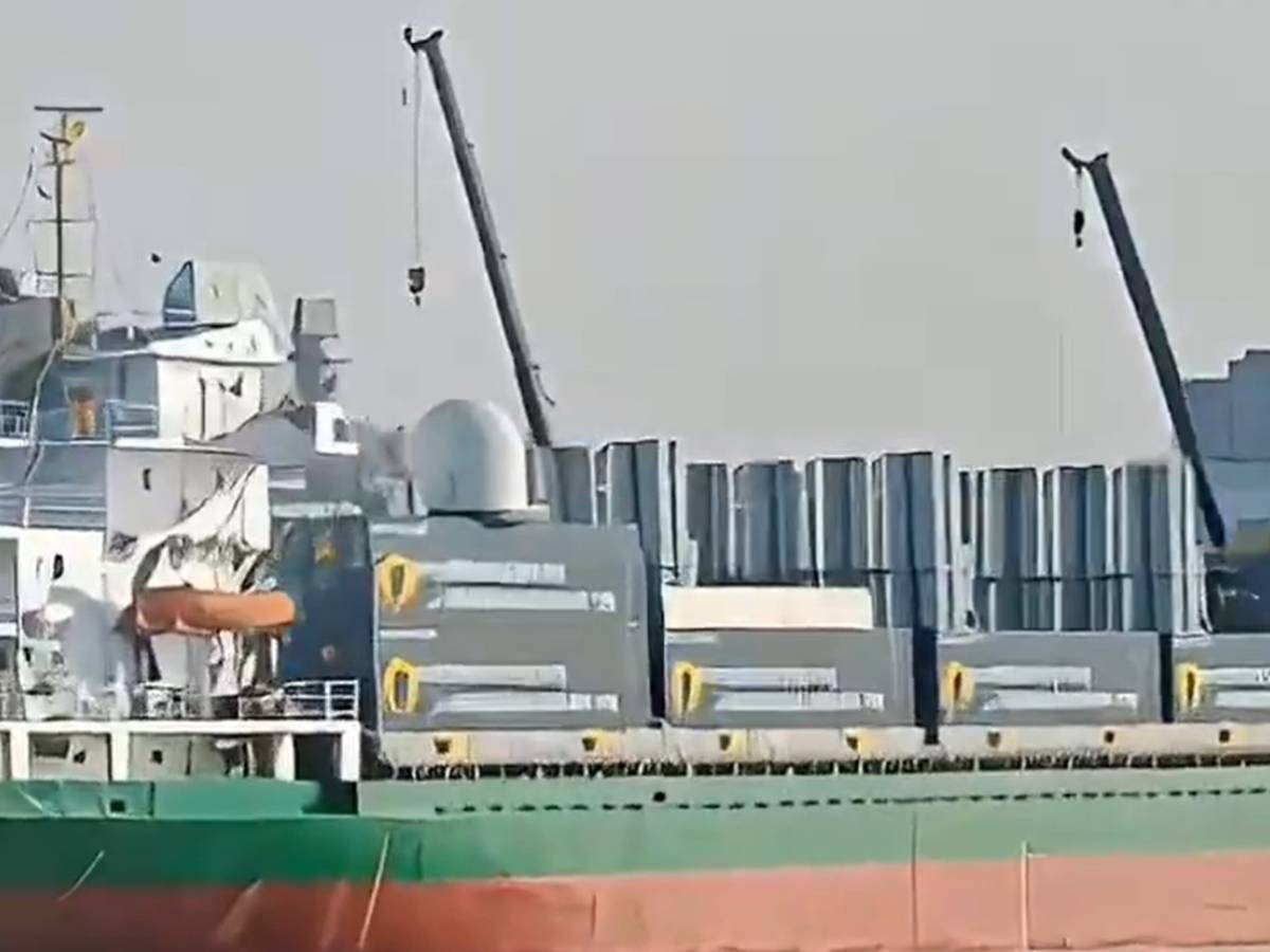 pu242 trasportare lanciamissili e nascondersi ecco la super nave cinese che spaventa taiwan da Ilgiornale.it pu242 trasportare lanciamissili e nascondersi ecco la super nave cinese che spaventa taiwan