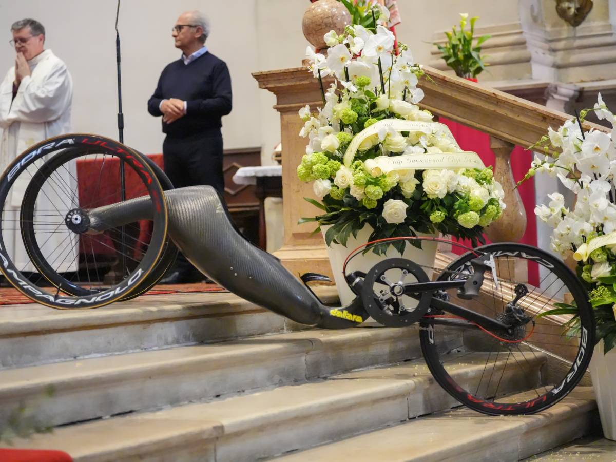 l ultimo saluto a zanardi nell omelia ricordata la regola dei 5 secondi spesso citata dal campione da Ilgiornale.it l ultimo saluto a zanardi nell omelia ricordata la regola dei 5 secondi spesso citata dal campione