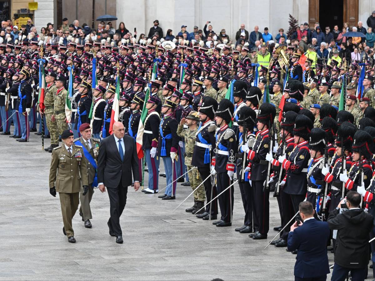 l8217aquila celebra i 165 anni dell8217esercito italiano da Ilgiornale.it l8217aquila celebra i 165 anni dell8217esercito italiano