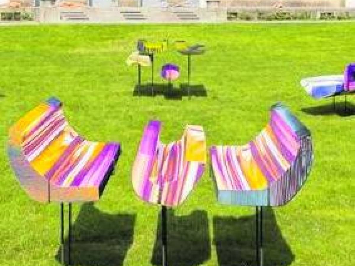 Prezzi, divise del personale, menu a tema: le regole della giunta per i bar nei musei