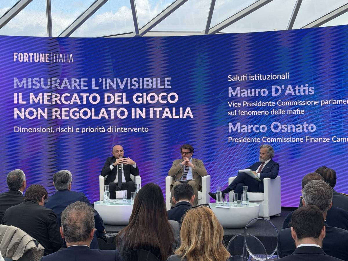 gioco illegale quasi 30 miliardi fuori dal circuito regolamentato a roma il confronto promosso da novomatic italia e fortune da Ilgiornale.it gioco illegale quasi 30 miliardi fuori dal circuito regolamentato a roma il confronto promosso da novomatic italia e fortune