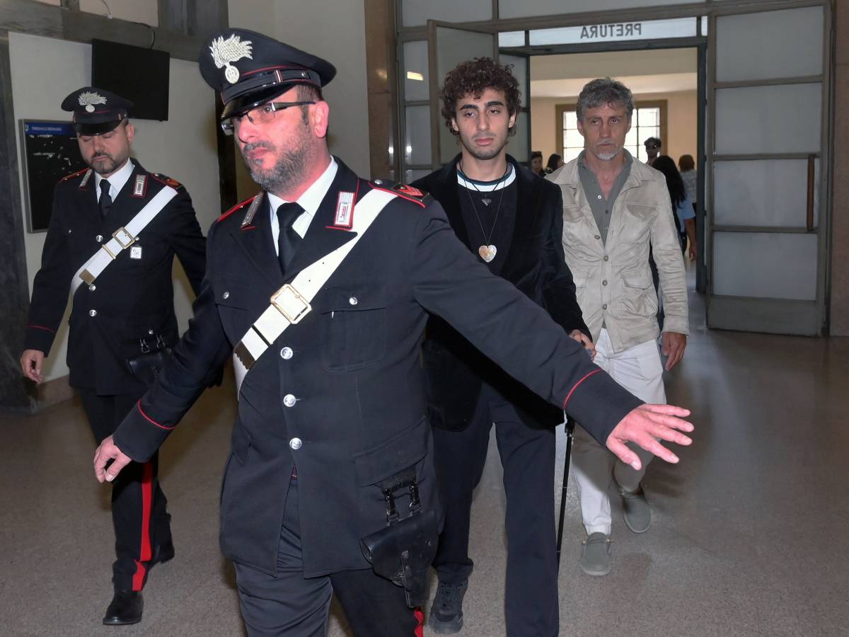 lui stava per morire e quel branco rideva da Ilgiornale.it lui stava per morire e quel branco rideva