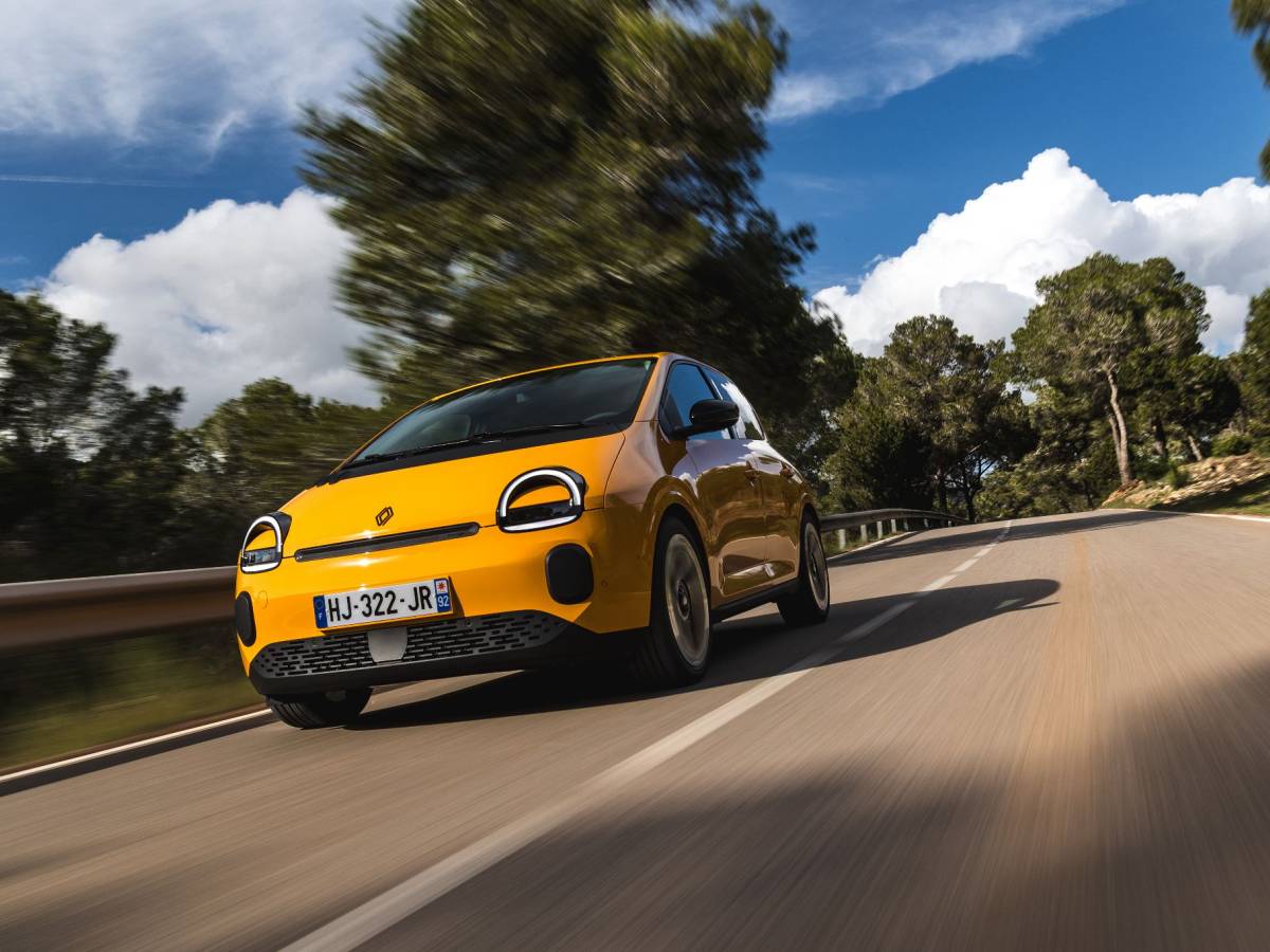 renault twingo e tech electric l8217innovazione tecnologica che ridefinisce la city car da Ilgiornale.it renault twingo e tech electric l8217innovazione tecnologica che ridefinisce la city car