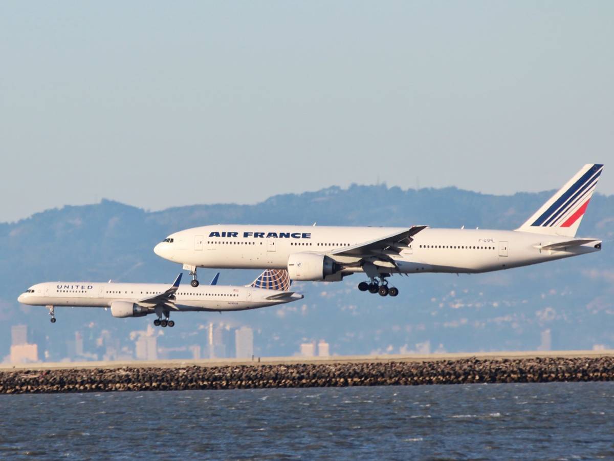 ebola boeing 777 di air france per detroit imbarca un passeggero del congo usa vietano l8217ingresso da Ilgiornale.it ebola boeing 777 di air france per detroit imbarca un passeggero del congo usa vietano l8217ingresso