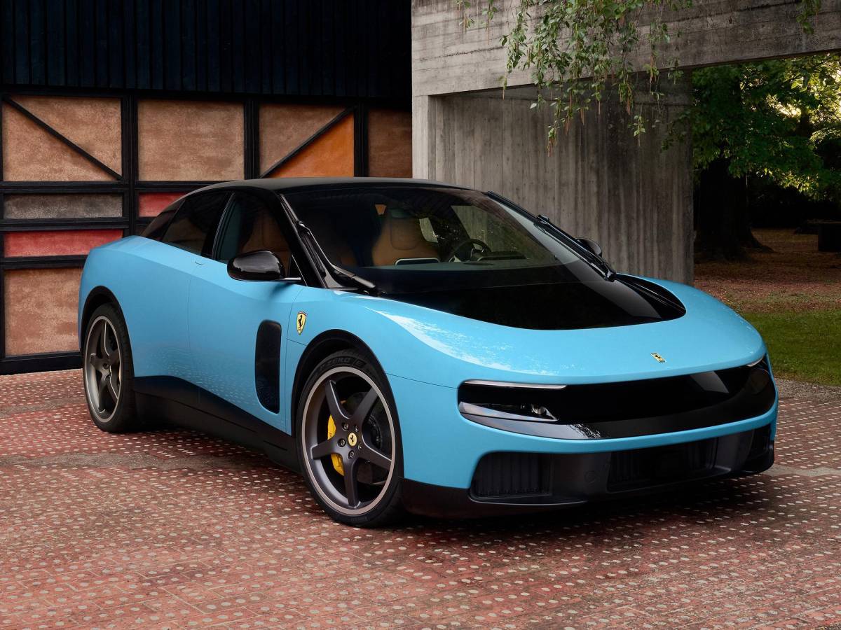 ferrari accende la prima elettrica luce in vendita a 550mila euro elkann parte nuovo capitolo da Ilgiornale.it ferrari accende la prima elettrica luce in vendita a 550mila euro elkann parte nuovo capitolo