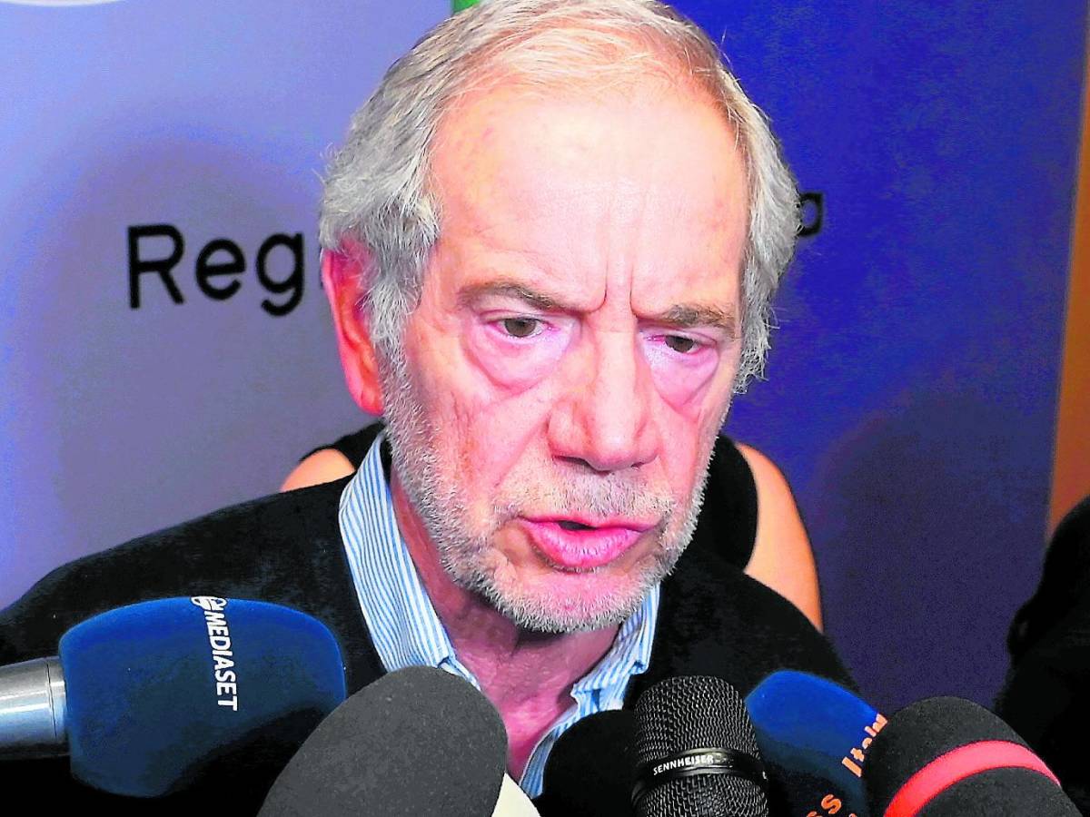 ebola negativi i sospetti la febbre e il protocollo niente rischi in italia da Ilgiornale.it ebola negativi i sospetti la febbre e il protocollo niente rischi in italia