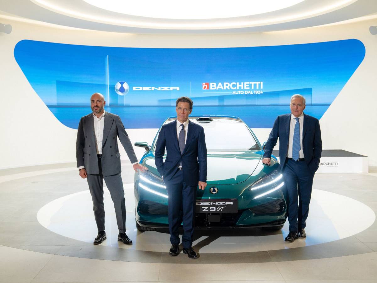 denza arriva in italia nel primo showroom l8217intervista a andreas barchetti da Ilgiornale.it denza arriva in italia nel primo showroom l8217intervista a andreas barchetti