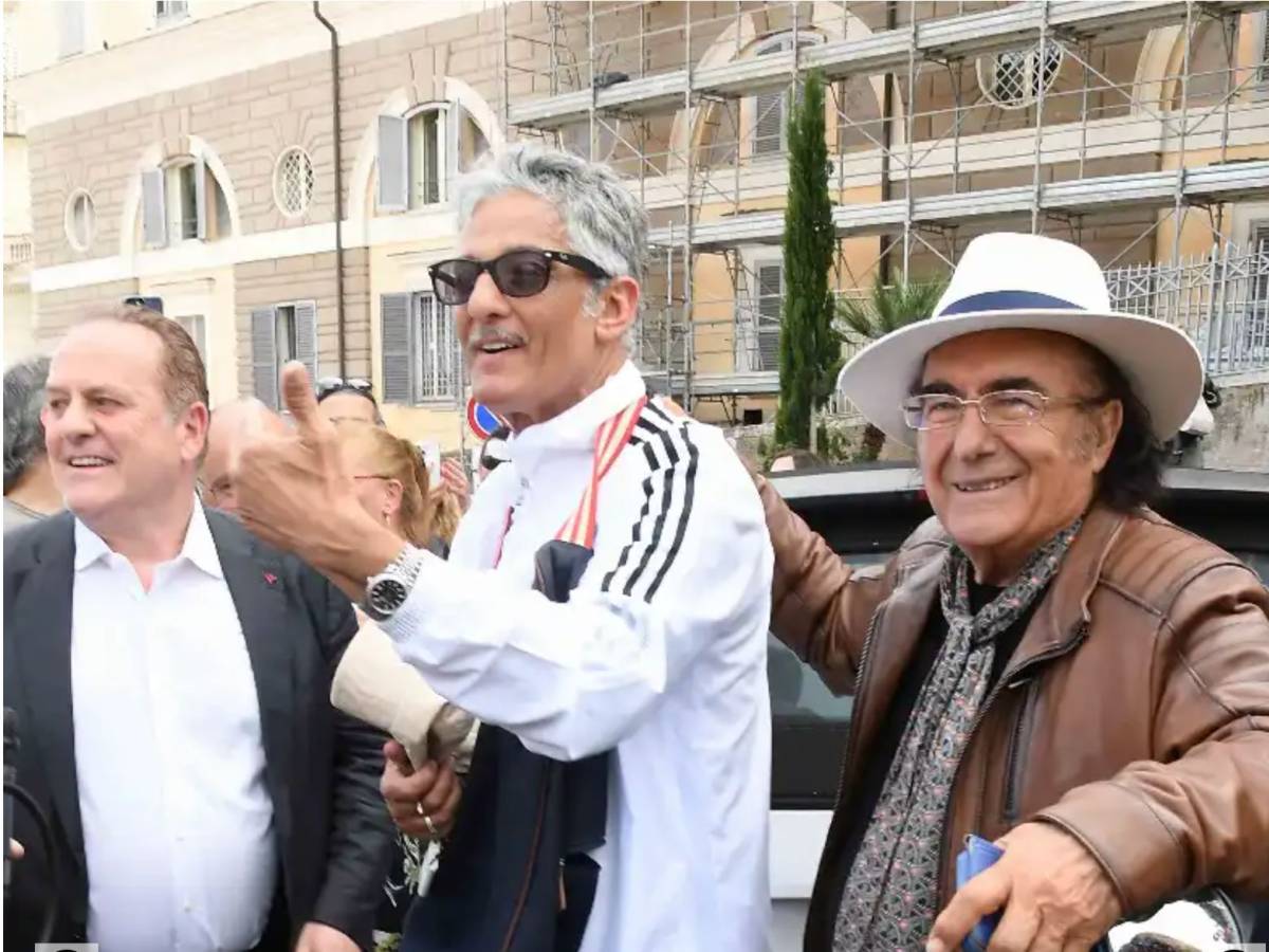 fiorello muti al bano e venier a paradise rai2 da Ilgiornale.it fiorello muti al bano e venier a paradise rai2