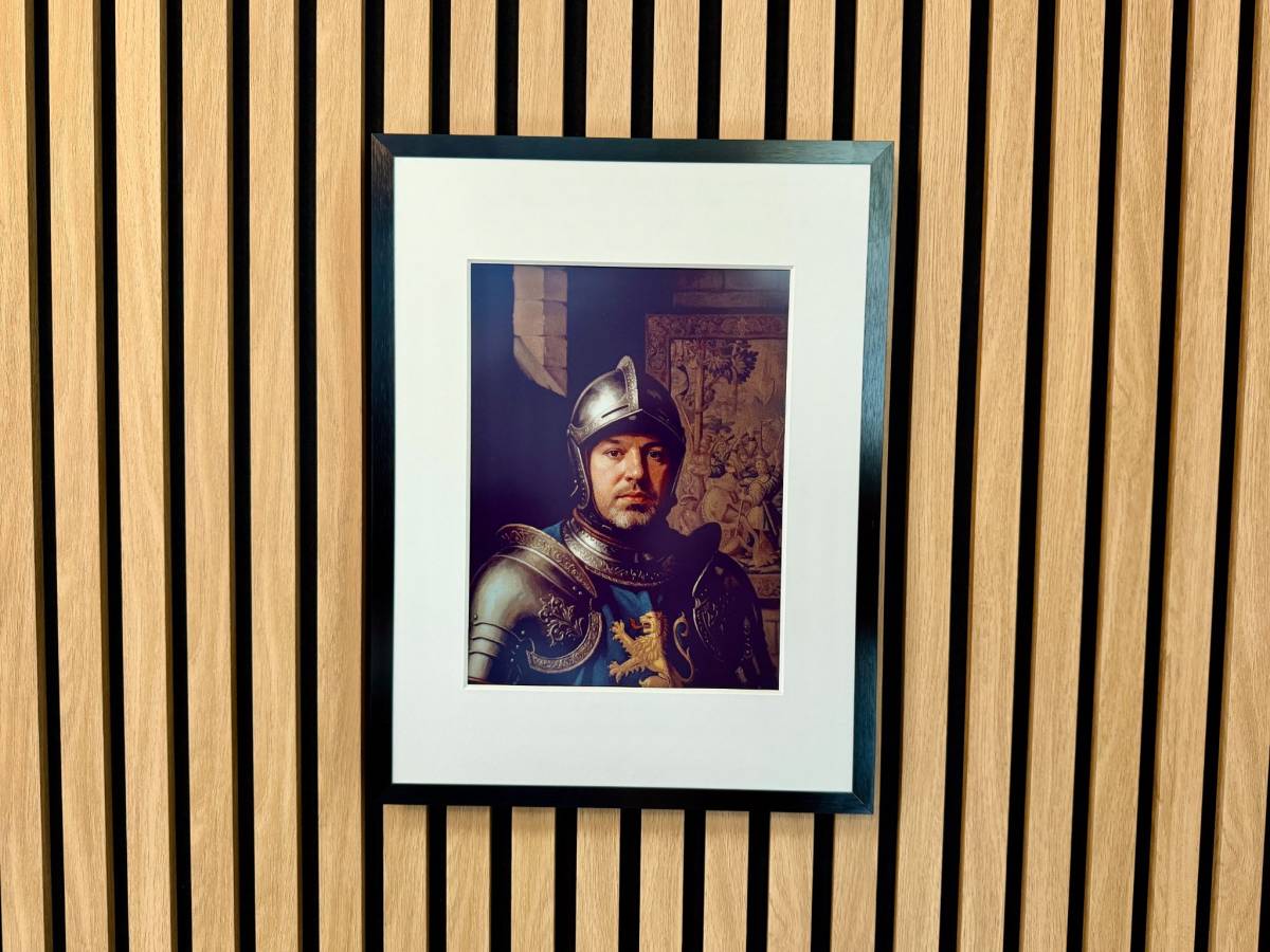 SwitchBot AI Art Frame, la cornice digitale che non vuole sembrare uno schermo SwitchBot AI Art Frame, la cornice digitale che non vuole sembrare uno schermo
