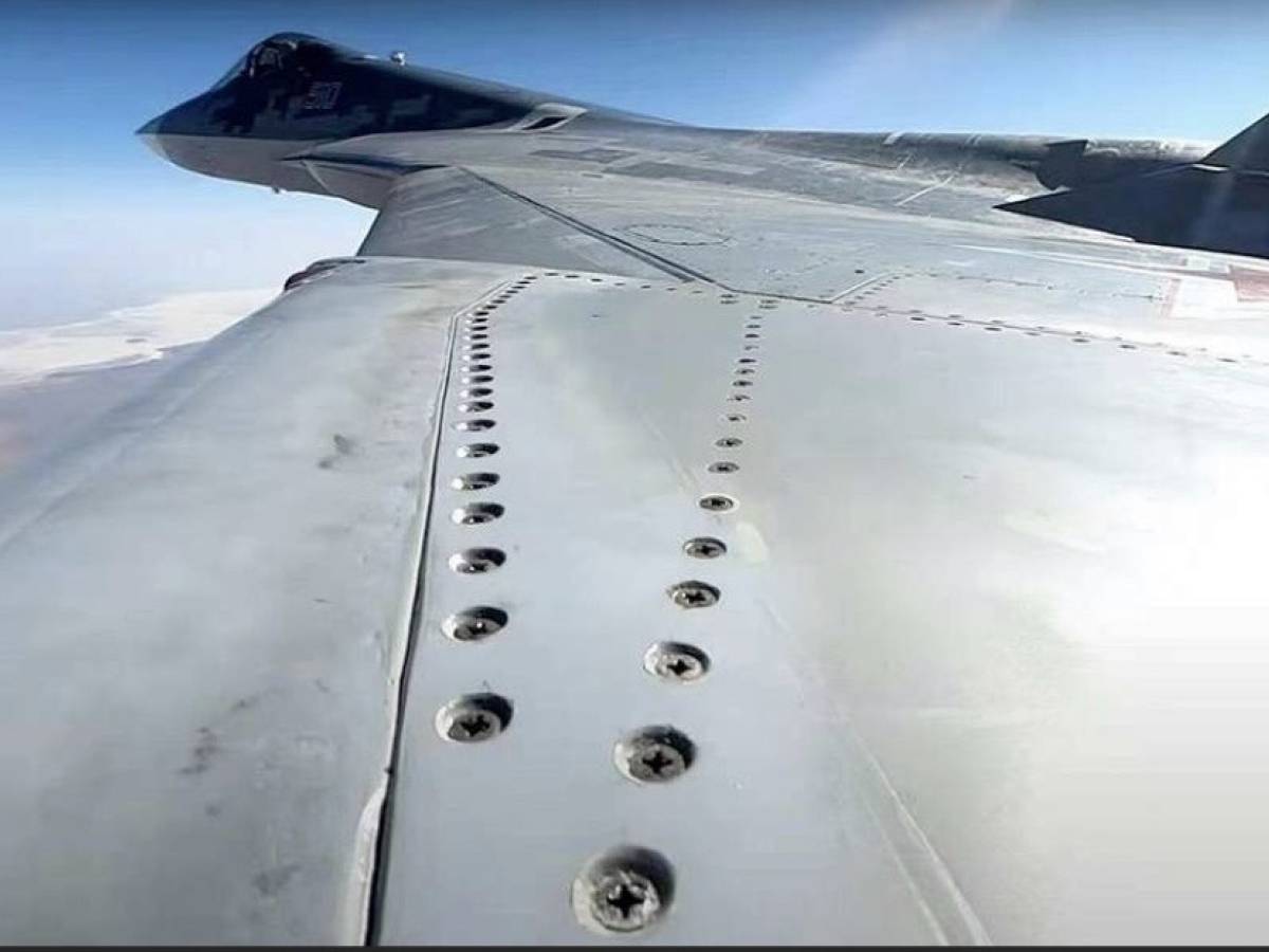 russia il nuovo su 57d diventa un centro di comando volante per droni e caccia da Ilgiornale.it russia il nuovo su 57d diventa un centro di comando volante per droni e caccia