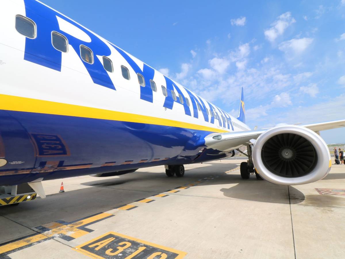 incubo per i passeggeri di un aereo ore bloccati senza poter scendere da Ilgiornale.it incubo per i passeggeri di un aereo ore bloccati senza poter scendere