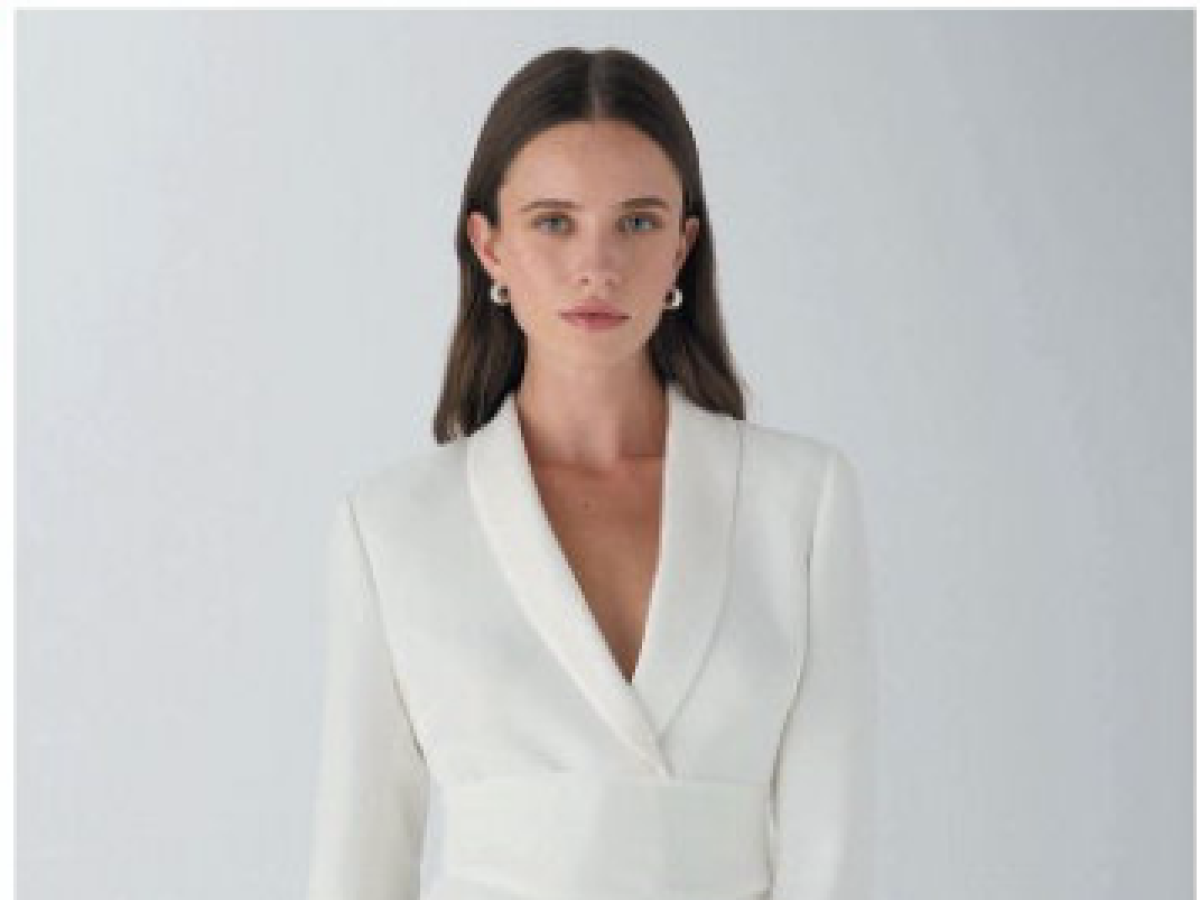 dagli abiti da sposa all8217outfit di laurea nella vita non ci sono solo matrimoni da Ilgiornale.it dagli abiti da sposa all8217outfit di laurea nella vita non ci sono solo matrimoni