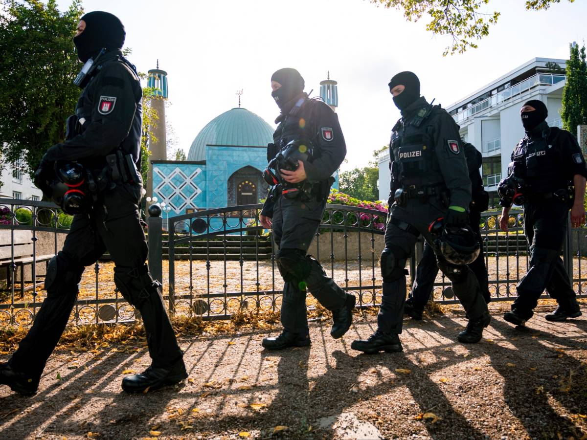 germania 14enne decapitato da un richiedente asilo palestinese gli era stata rifiutata la domanda da Ilgiornale.it germania 14enne decapitato da un richiedente asilo palestinese gli era stata rifiutata la domanda