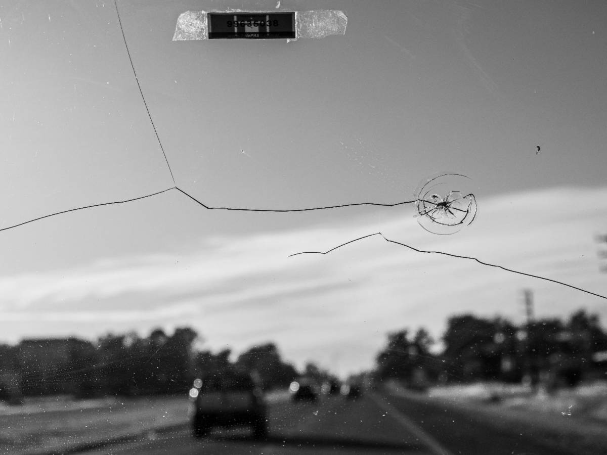 auto coi vetri filati o scheggiati rischi la stangata sanzioni e sicurezza cosa c 232 da sapere da Ilgiornale.it auto coi vetri filati o scheggiati rischi la stangata sanzioni e sicurezza cosa c 232 da sapere