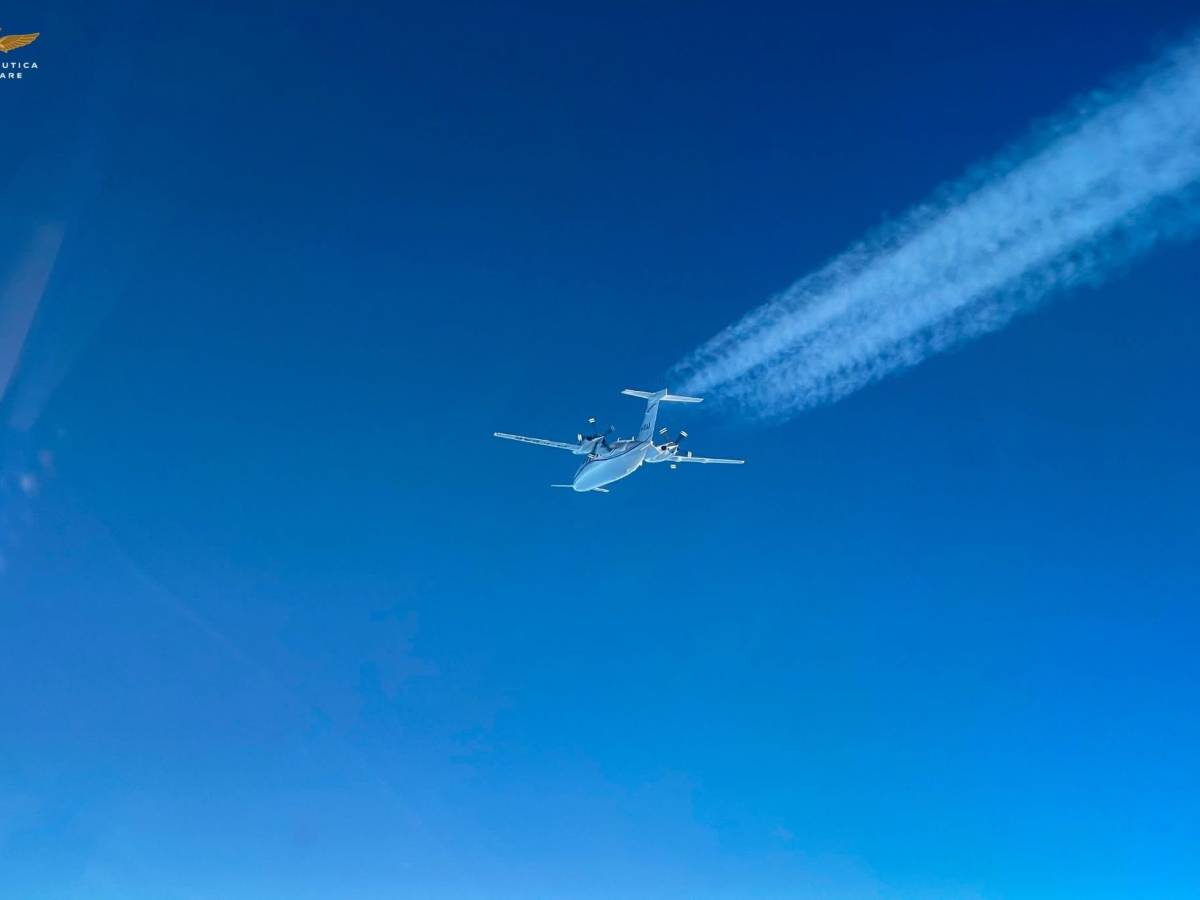 allarme nei cieli di ancona due eurofighter intercettano aereo fantasma da Ilgiornale.it allarme nei cieli di ancona due eurofighter intercettano aereo fantasma
