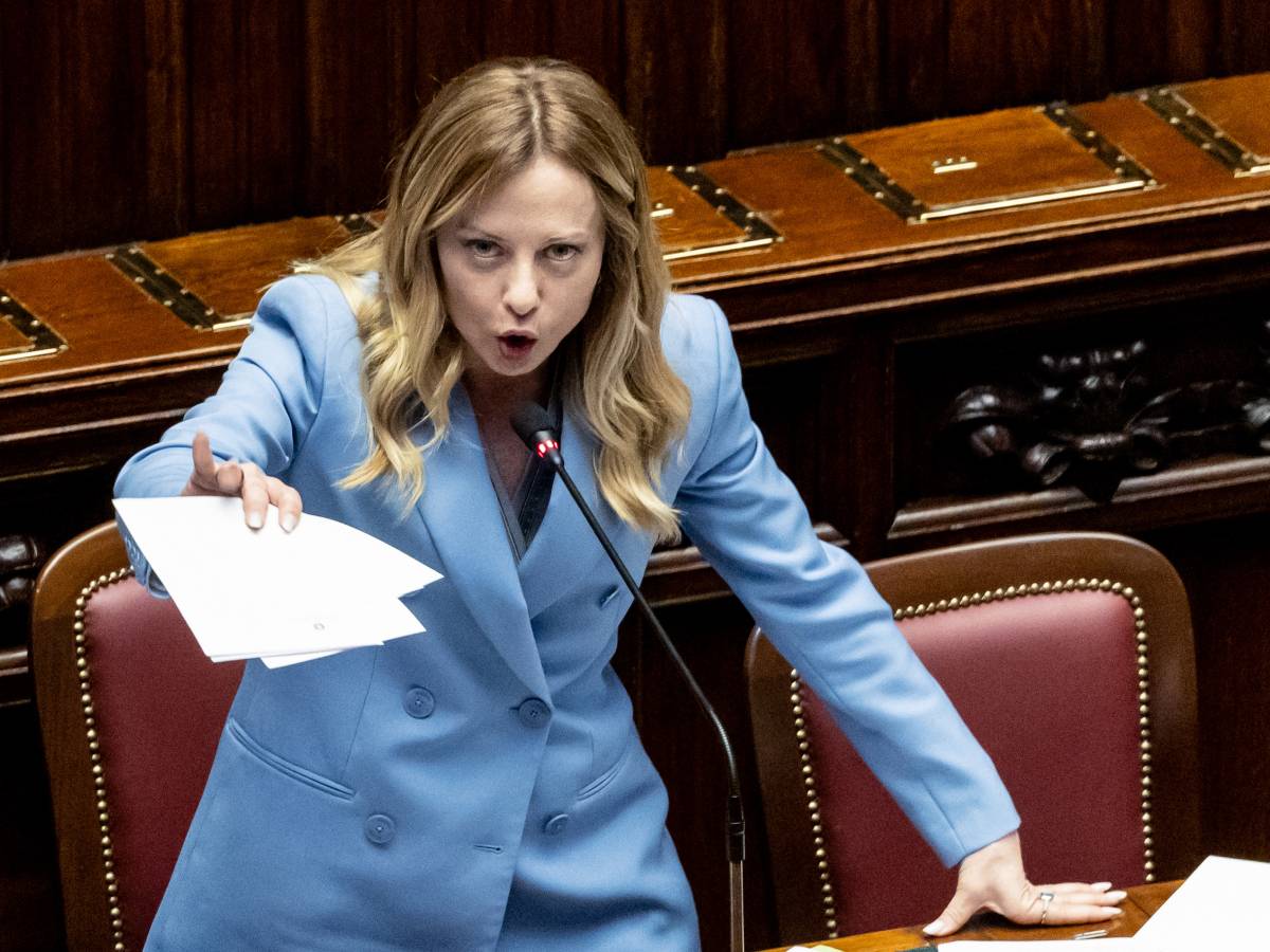 sospensione di silvestri ed espulsione dal m5s la destra si compatta attorno a meloni da Ilgiornale.it sospensione di silvestri ed espulsione dal m5s la destra si compatta attorno a meloni