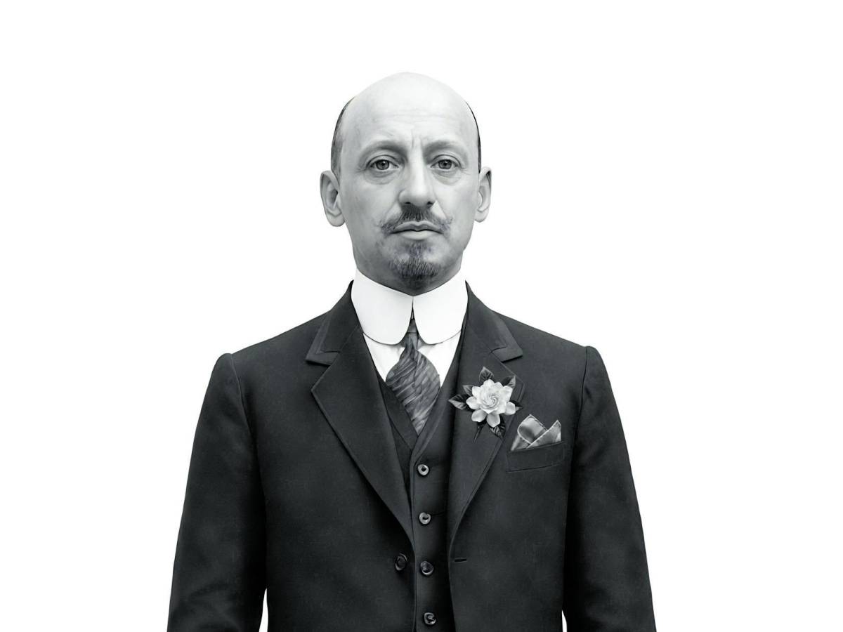D'Annunzio al Vittoriale con il suo nuovo avatar