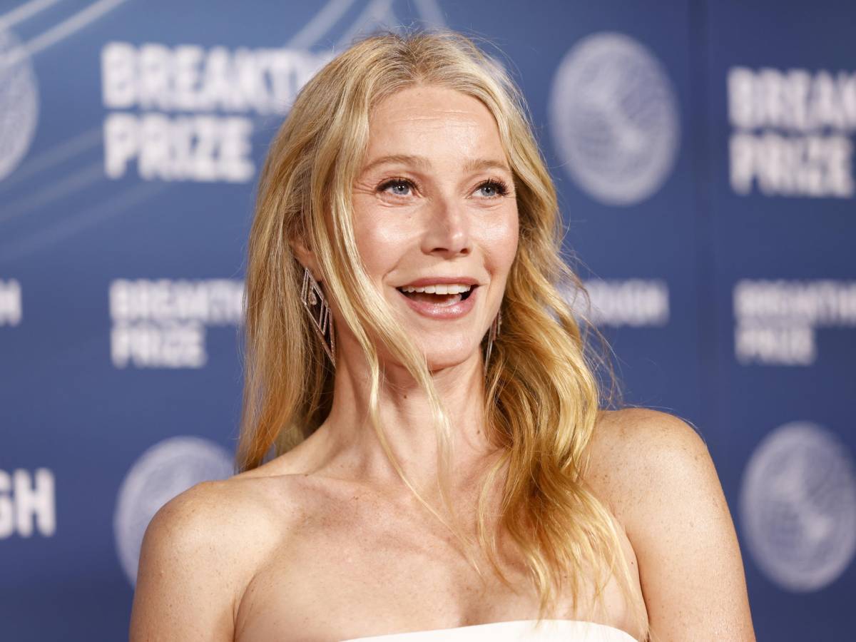 gwyneth paltrow insultata per i grattacieli di lusso a tel aviv quando uno spot diventa un atto politico da Ilgiornale.it gwyneth paltrow insultata per i grattacieli di lusso a tel aviv quando uno spot diventa un atto politico