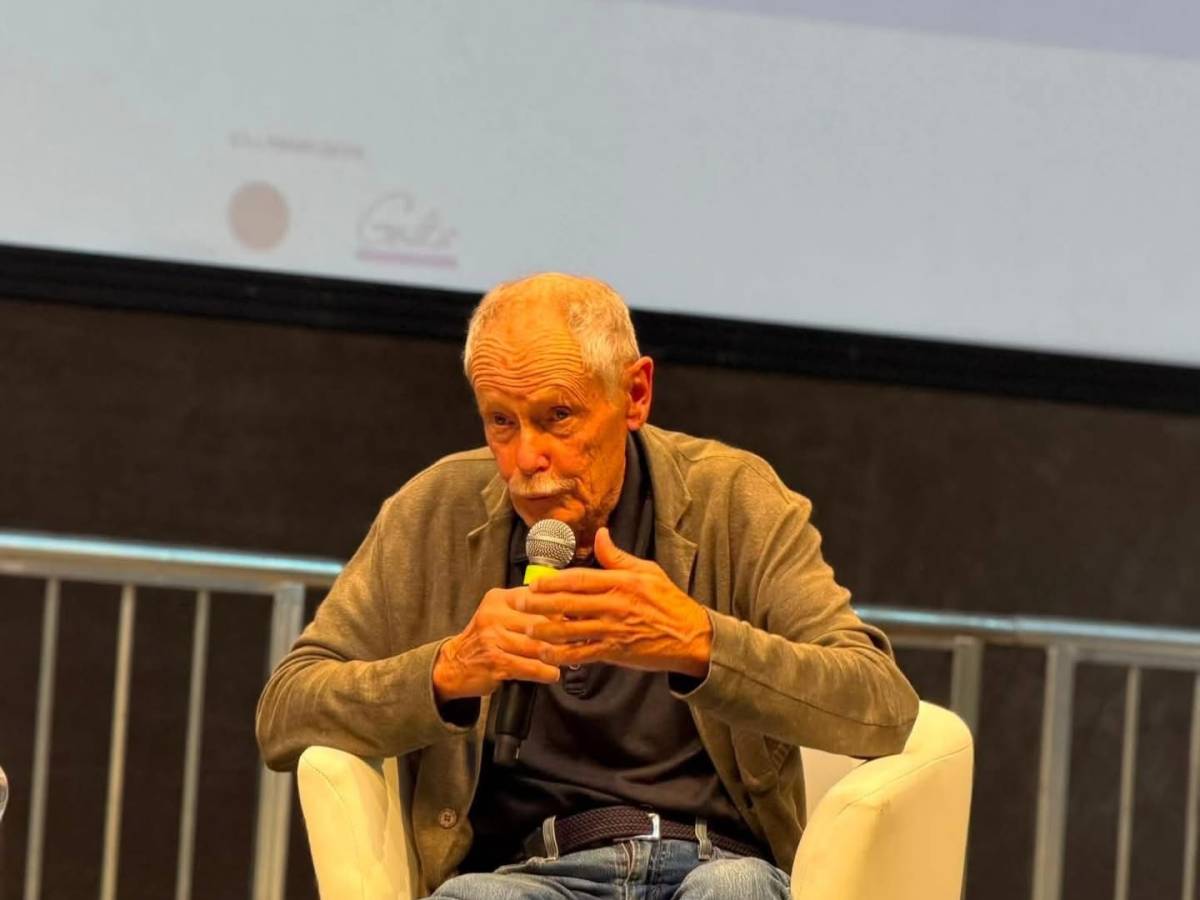 de luca spero nella sconfitta di hamas l8217odio nuoce a chi lo prova da Ilgiornale.it de luca spero nella sconfitta di hamas l8217odio nuoce a chi lo prova