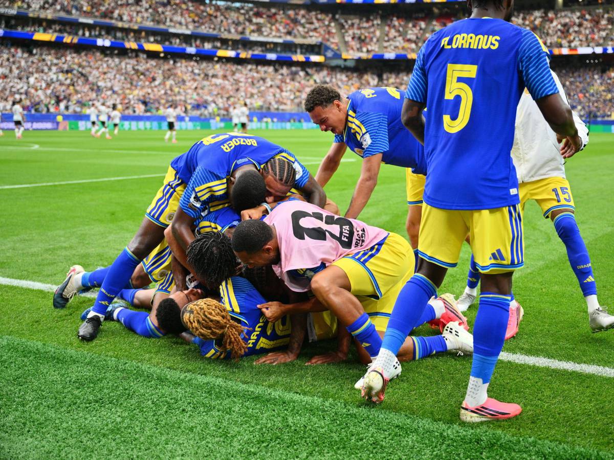 la favola del cura231ao dura poco la germania vince 7 1 ma il gol di comenencia 232 storico da Ilgiornale.it la favola del cura231ao dura poco la germania vince 7 1 ma il gol di comenencia 232 storico