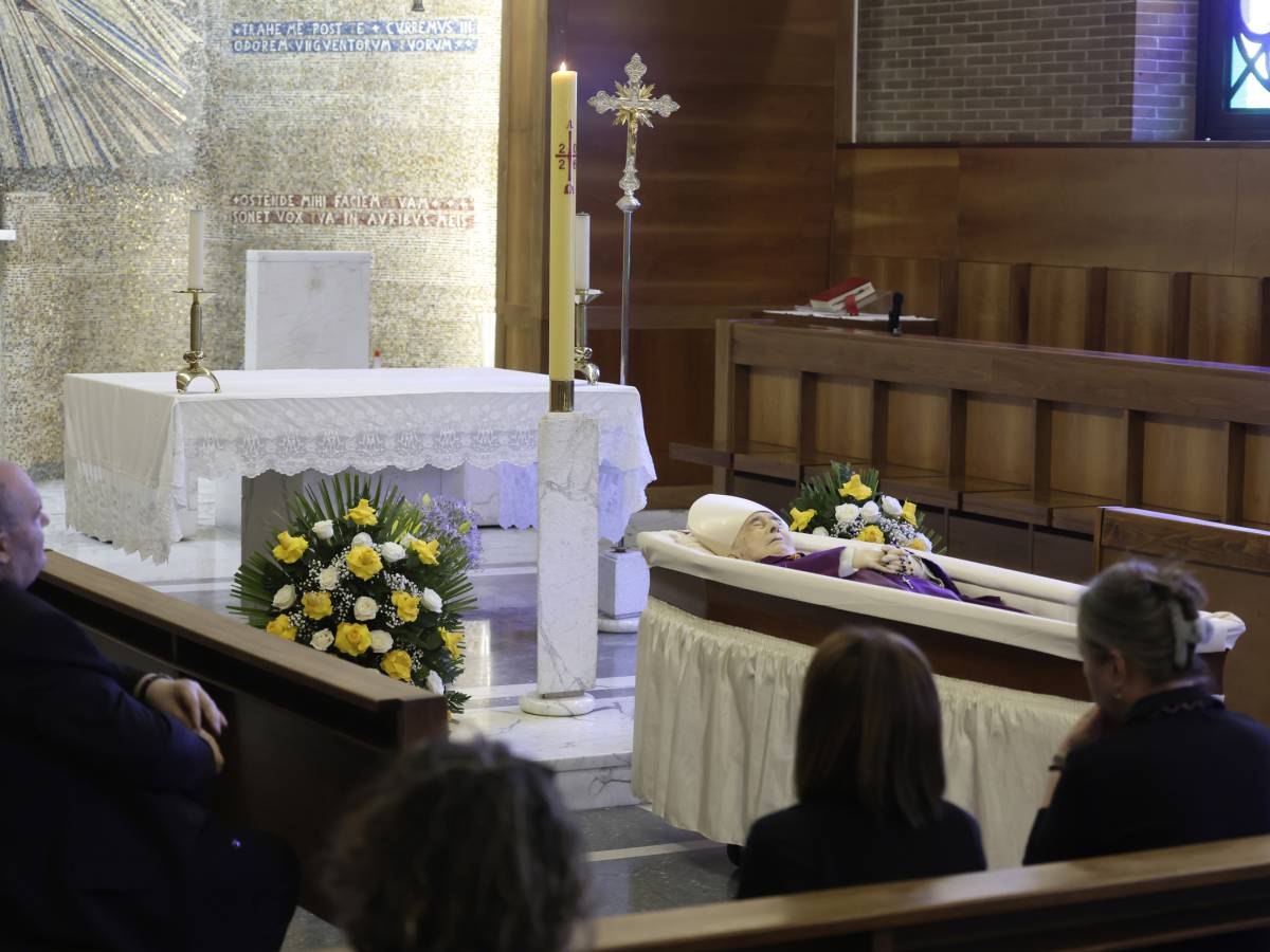 ruini un fratello saggio leone piange il cardinale oggi funerali in san pietro da Ilgiornale.it ruini un fratello saggio leone piange il cardinale oggi funerali in san pietro