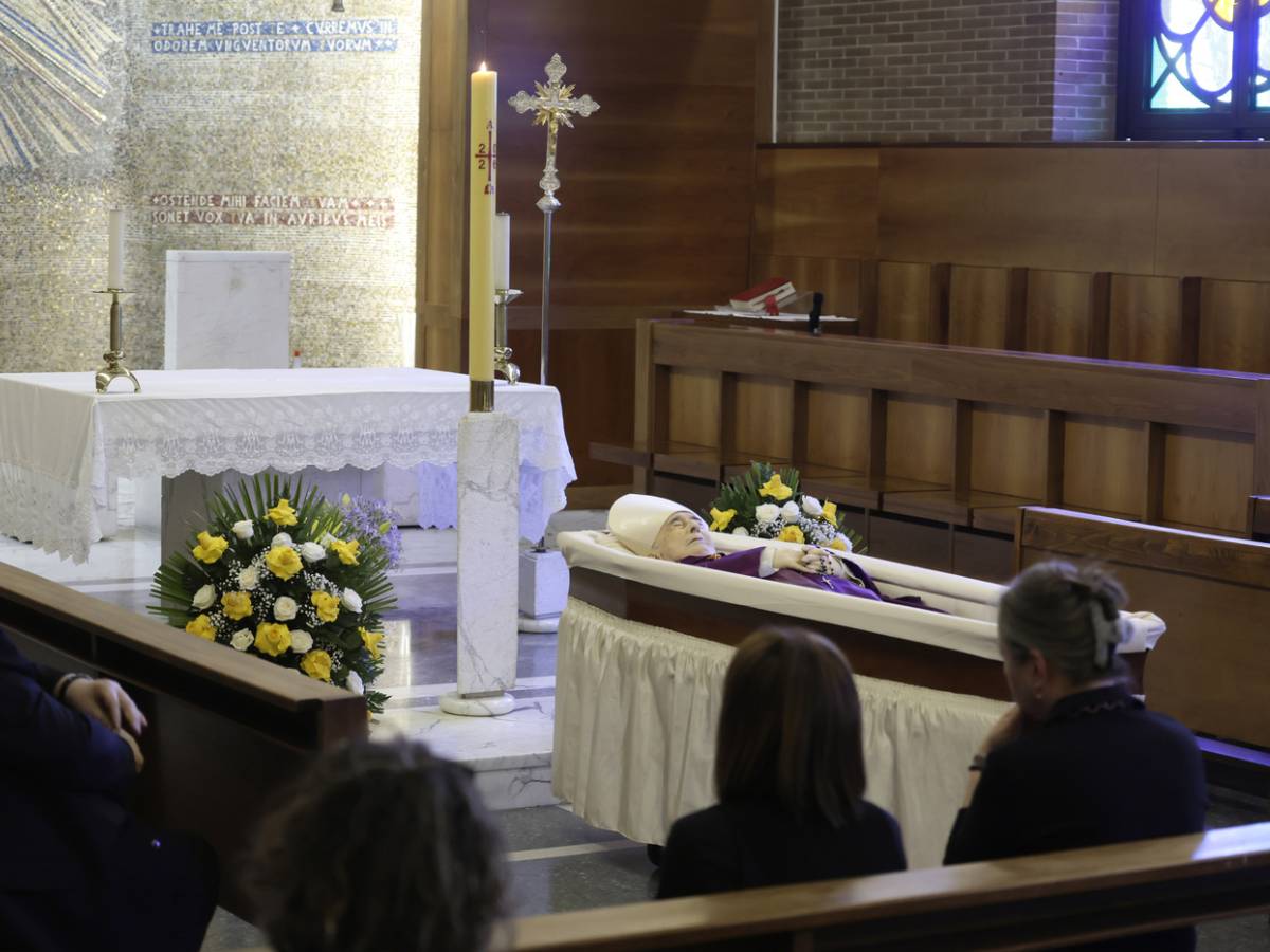 al via il funerale del cardinale ruini cerimonia presieduta dal papa nella basilica di san pietro da Ilgiornale.it al via il funerale del cardinale ruini cerimonia presieduta dal papa nella basilica di san pietro