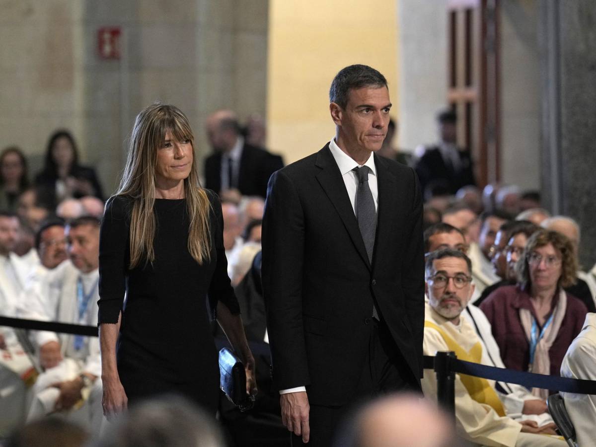 tegola per sanchez la moglie begona gomez rinviata a giudizio da Ilgiornale.it tegola per sanchez la moglie begona gomez rinviata a giudizio