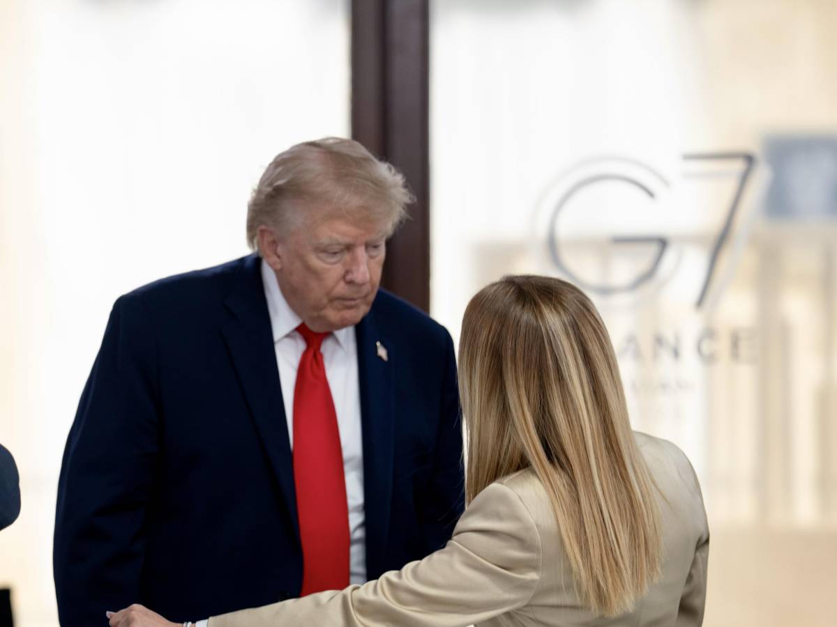 trump attacca di nuovo meloni vuole tornare mia amica per far risalire i suoi numeri ci ha negato l uso delle basi e delle piste da Ilgiornale.it trump attacca di nuovo meloni vuole tornare mia amica per far risalire i suoi numeri ci ha negato l uso delle basi e delle piste