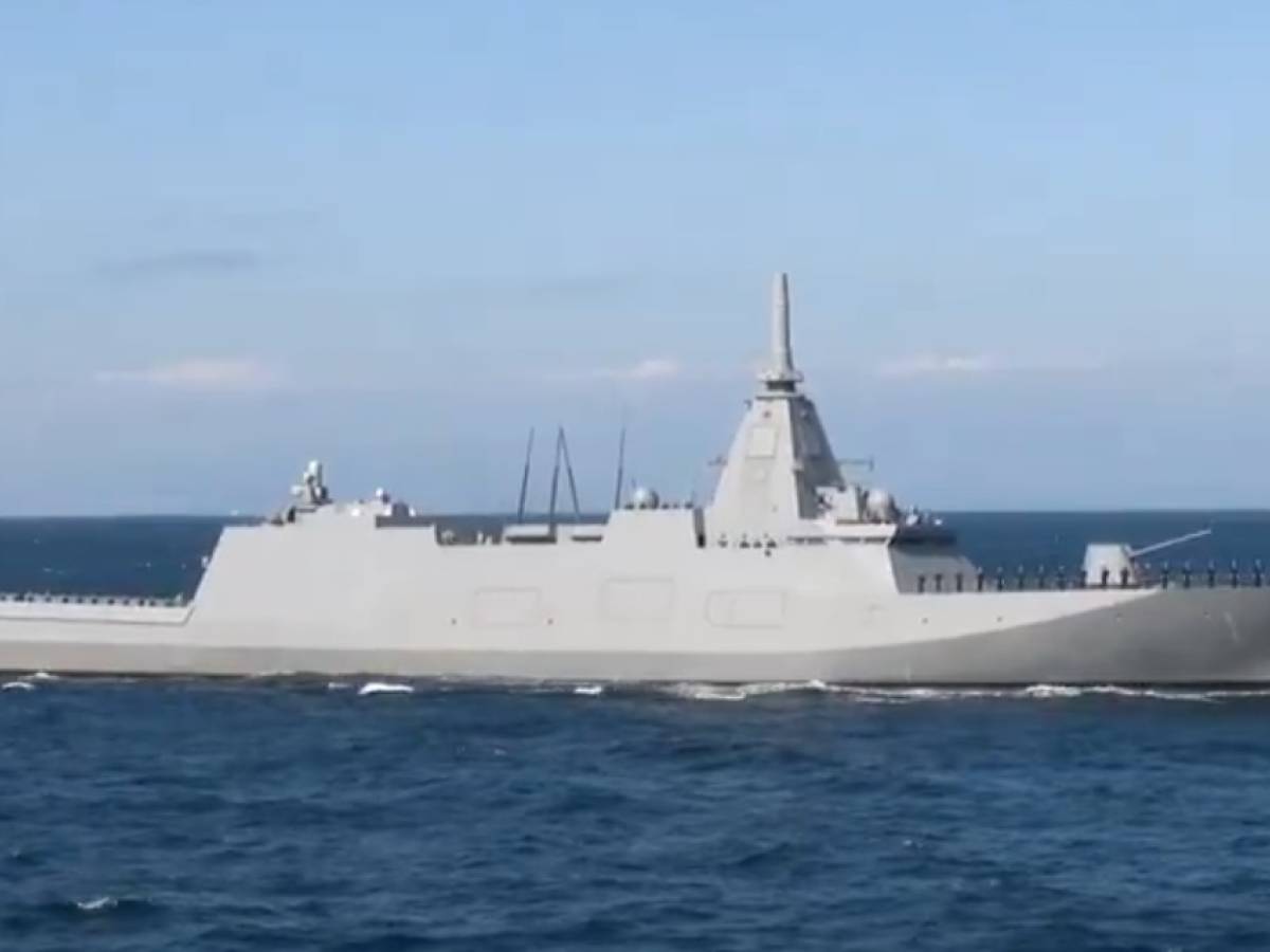una nave stealth per la caccia ai sottomarini come funziona la futuristica fregata classe mogami da Ilgiornale.it una nave stealth per la caccia ai sottomarini come funziona la futuristica fregata classe mogami
