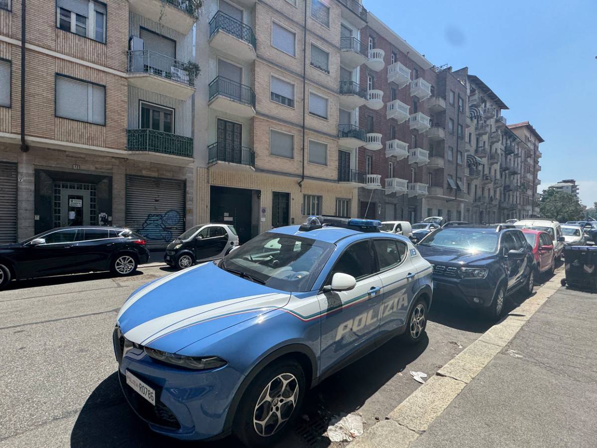violenta una donna poi prende a pugni un altra la furia del nordafricano a torino da Ilgiornale.it violenta una donna poi prende a pugni un altra la furia del nordafricano a torino