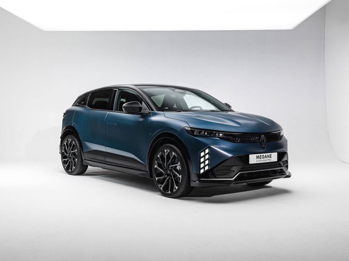 nuova renault megane e tech electric look rivisto pi249 autonomia e ia a bordo da Ilgiornale.it nuova renault megane e tech electric look rivisto pi249 autonomia e ia a bordo