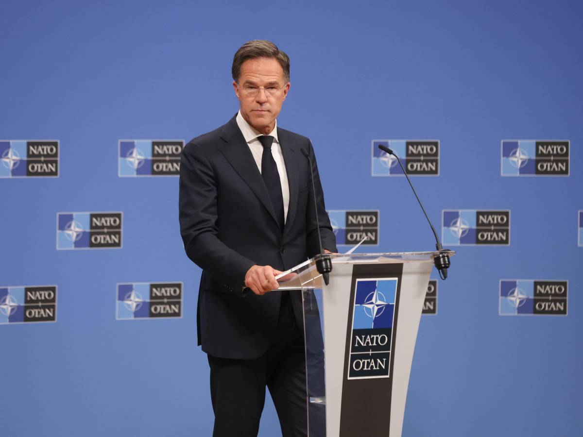 rutte da italia partiti 500 aerei usa a sostegno di epic fury il senato americano vota contro trump lui inopportuno e insensato da Ilgiornale.it rutte da italia partiti 500 aerei usa a sostegno di epic fury il senato americano vota contro trump lui inopportuno e insensato