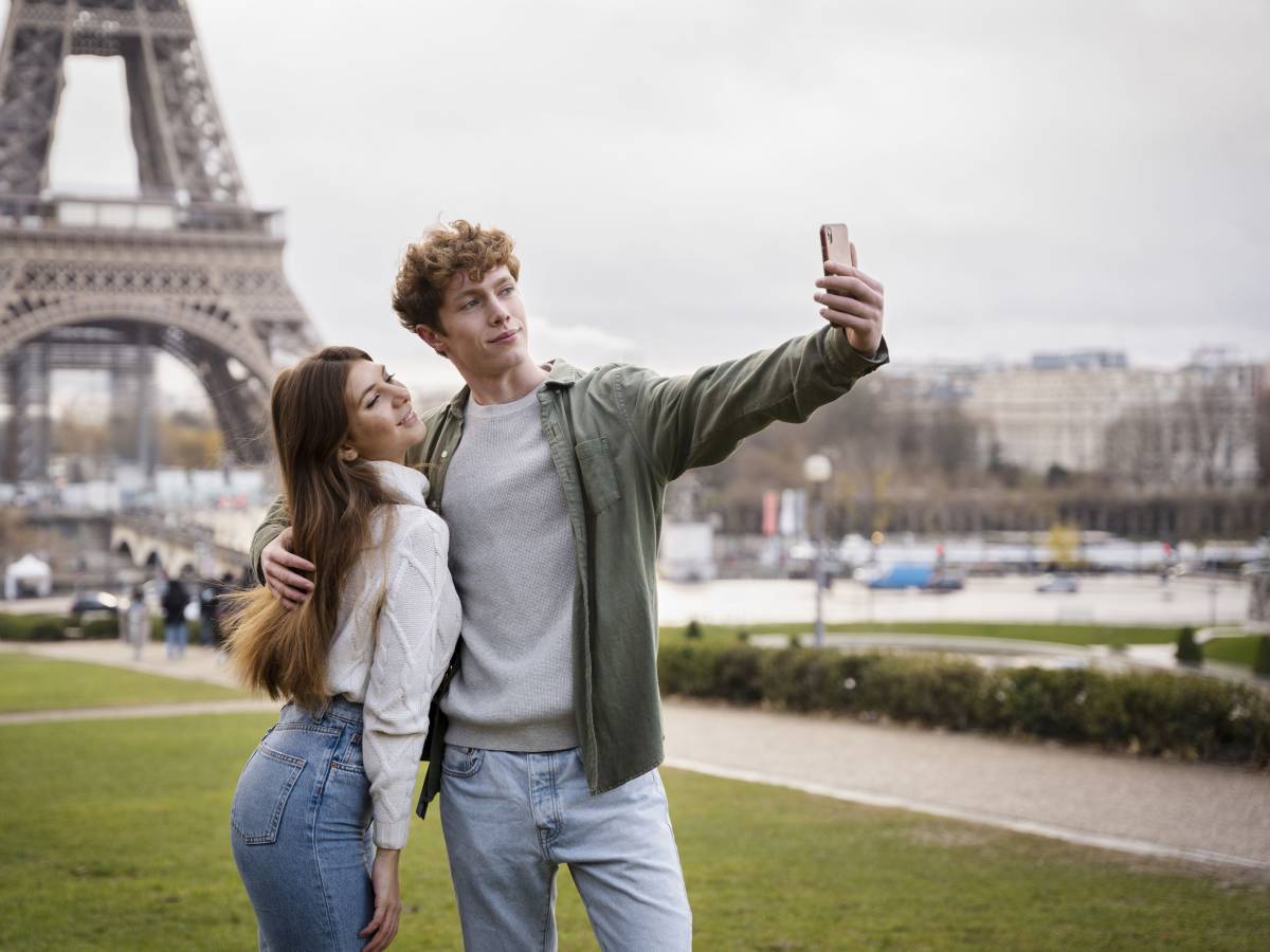 Parigi guida la classifica dei costi europei: l'Italia ha 5 città nella top 20