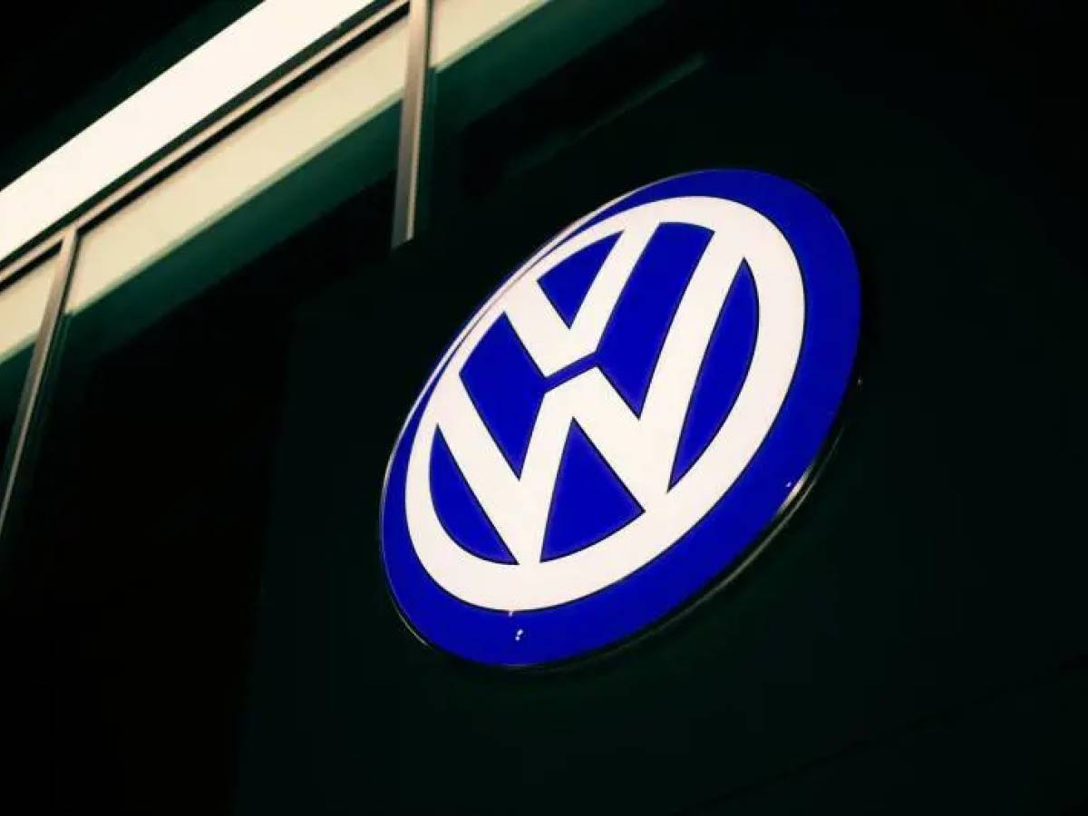 volkswagen prepara la maxi ristrutturazione fino a 100mila esuberi e produzione ridotta in germania da Ilgiornale.it volkswagen prepara la maxi ristrutturazione fino a 100mila esuberi e produzione ridotta in germania