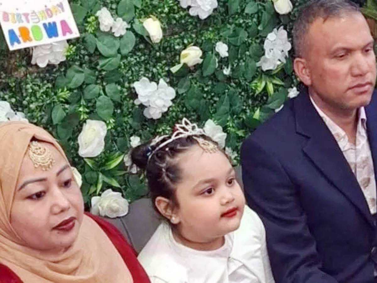 padre madre e figlia di 8 anni uccisi a coltellate a roma 232 caccia al killer trovata la mannaia usata per il delitto da Ilgiornale.it padre madre e figlia di 8 anni uccisi a coltellate a roma 232 caccia al killer trovata la mannaia usata per il delitto