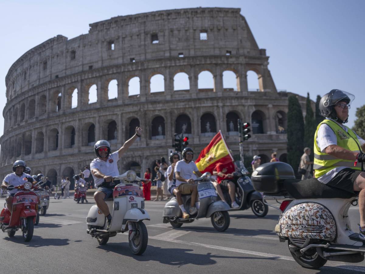 tutte le vespa portano a roma dopo un viaggio lungo 80 anni da Ilgiornale.it tutte le vespa portano a roma dopo un viaggio lungo 80 anni