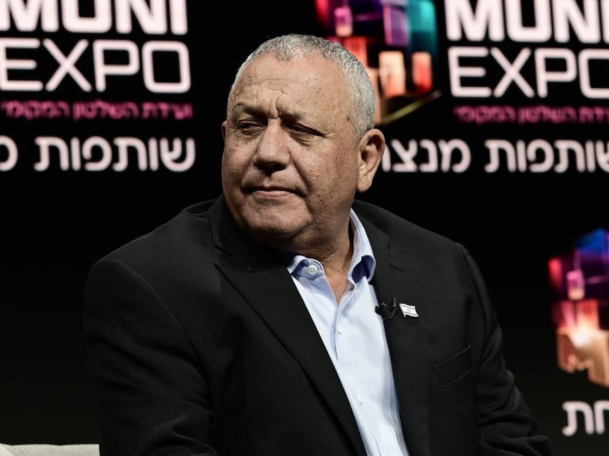 israele verso il voto spunta il falco eisenkot chi 232 l8217ex generale che pu242 far tremare netanyahu da Ilgiornale.it israele verso il voto spunta il falco eisenkot chi 232 l8217ex generale che pu242 far tremare netanyahu